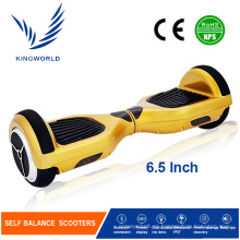Scooter de equilibrio de 6,5 pulgadas de color amarillo de diseño clásico